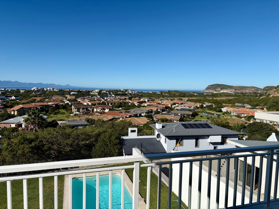 5 Bedroom Property for Sale in Whale Rock Hill Western Cape